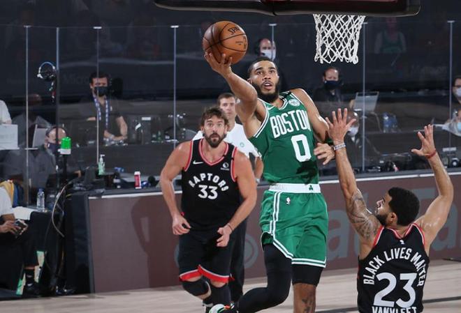 九游体育-风云突变!多伦多猛龙今夜手感冰凉;国王杯版图或变;震撼外界;心理建设被强调-九游体育